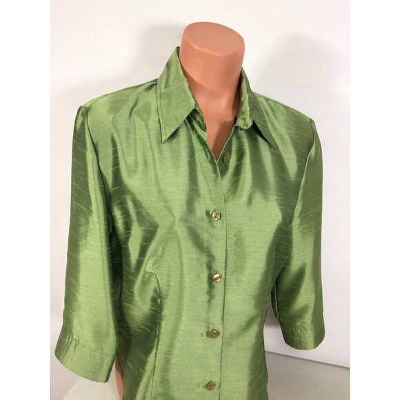 Ilyza Satin Green Blouse Shirt Womens Medium New - Picture 2 of 7